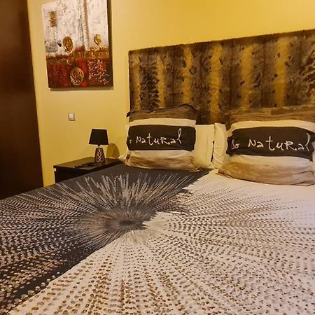 Apartamento Ales II Аренас де Сан Педро Екстериор снимка