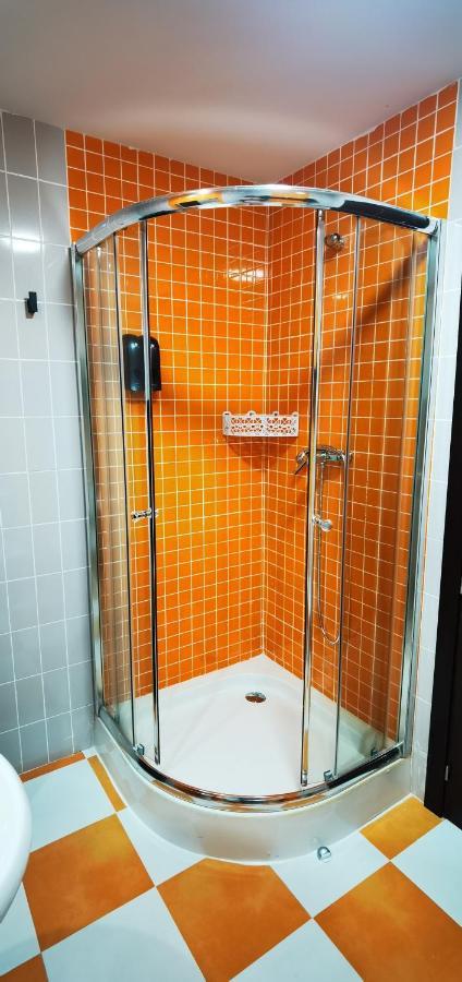 Apartamento Ales II Аренас де Сан Педро Екстериор снимка